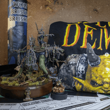 Load image into Gallery viewer, Wolf Bristle Brush Set - Chronicle