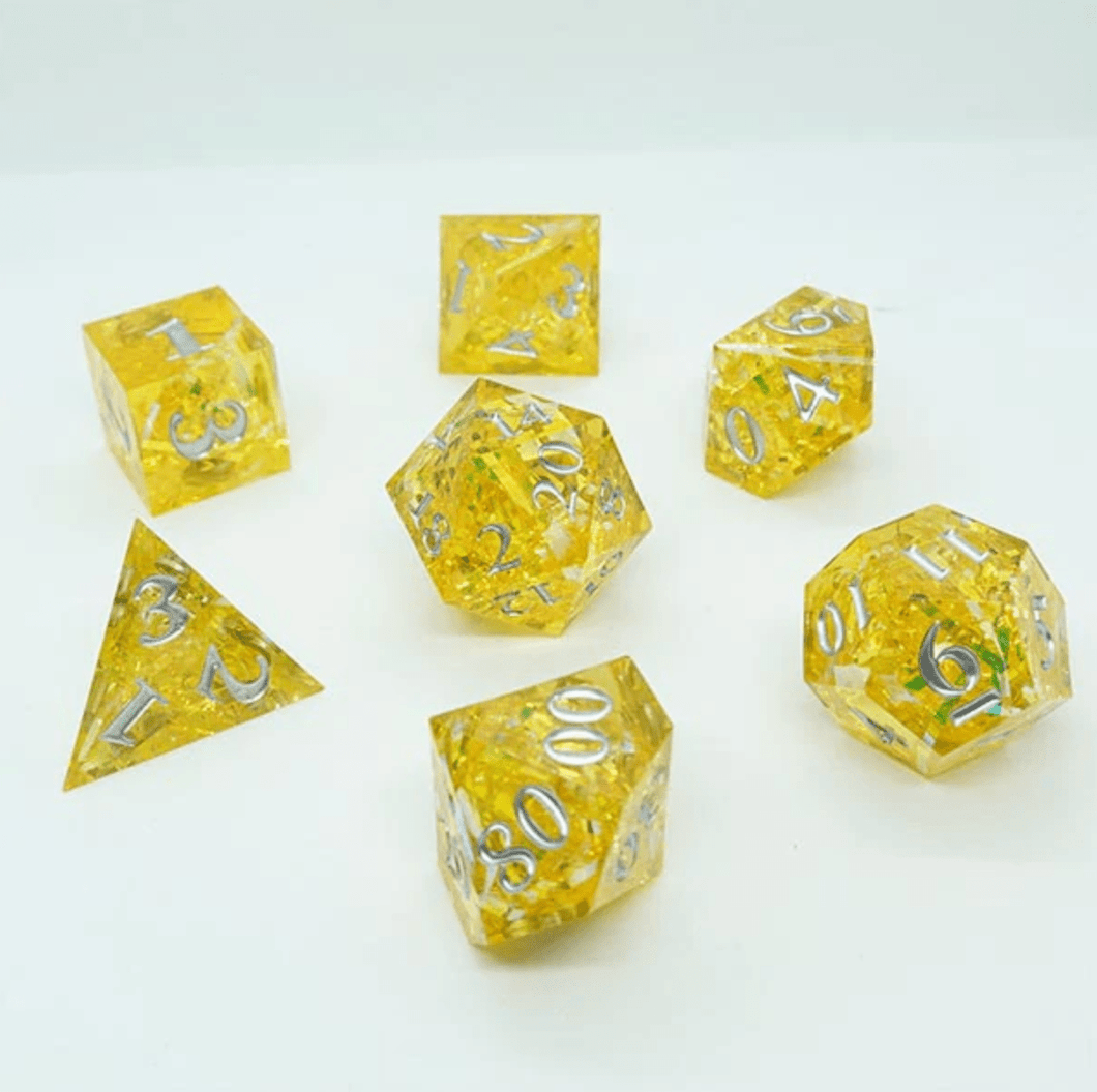 'Glint' Sharp Resin Dice Set - Chronicle