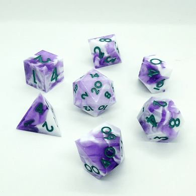 'Violette' Sharp Resin Dice Set - Chronicle