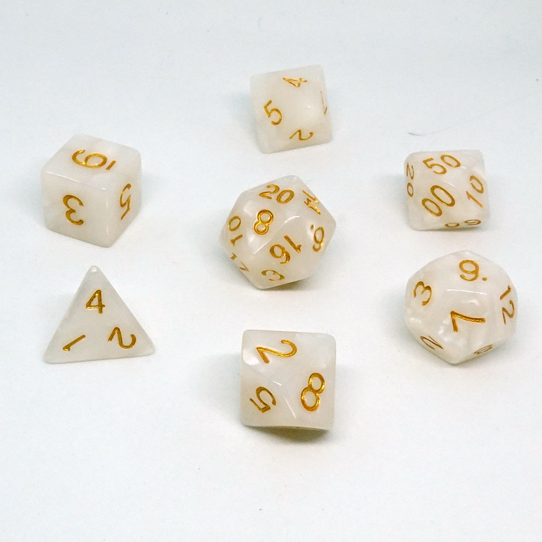Pearlescent White' Resin Dice Set